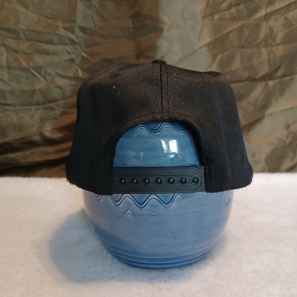 Star Wars Silver Embroidered Comic Strip Brim Baseball Cap Chewbacca Snapback - Picture 3 of 6